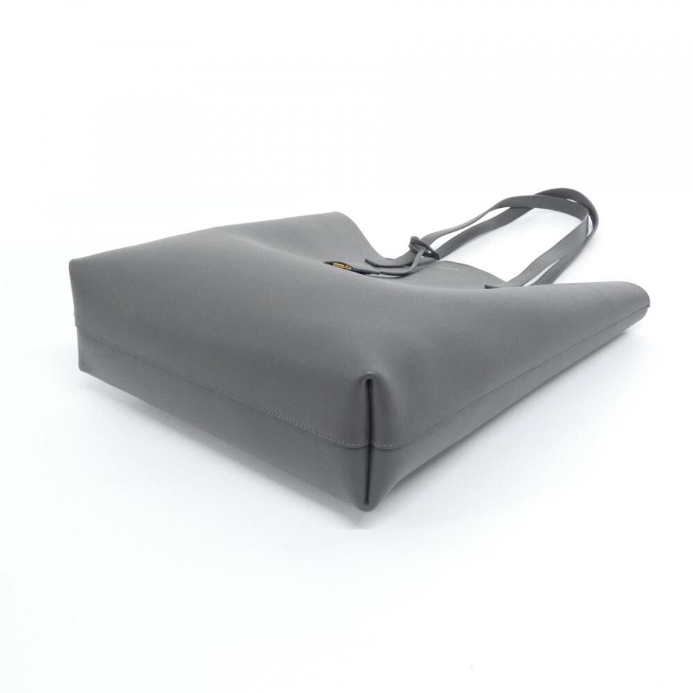 Yves Saint Laurent Tote