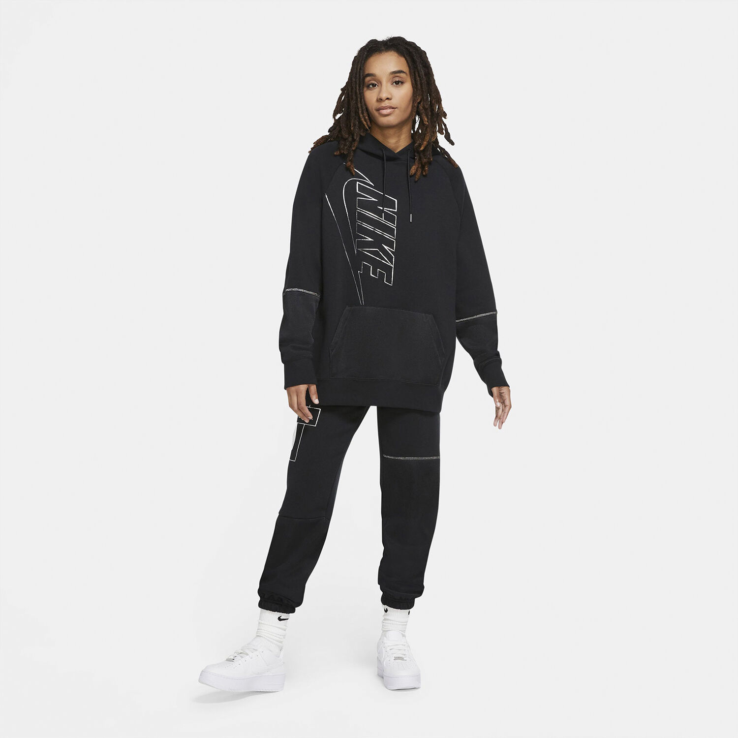 Nike Sportswear Clash