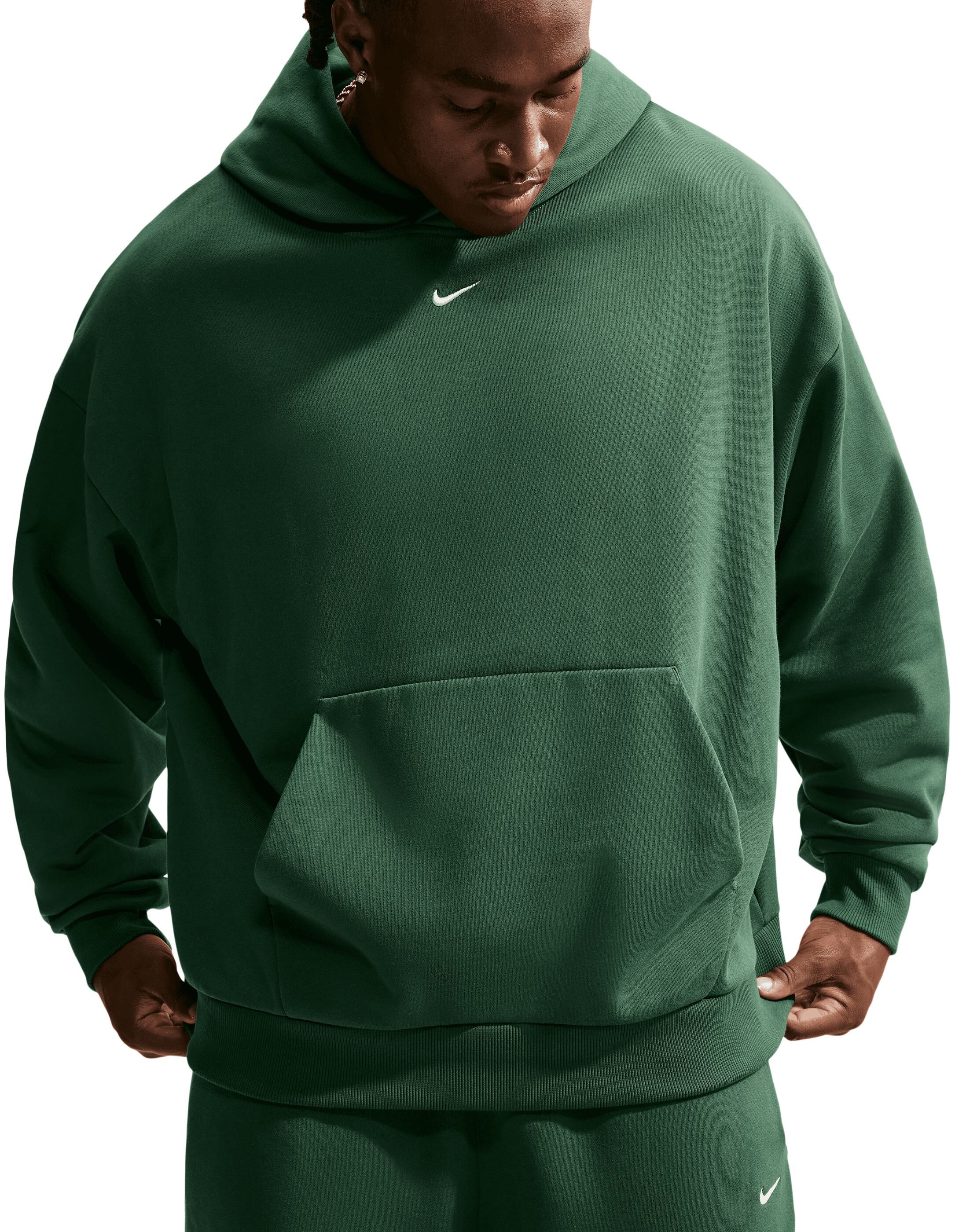 Club Pullover H&aelig;ttetr&oslash;je