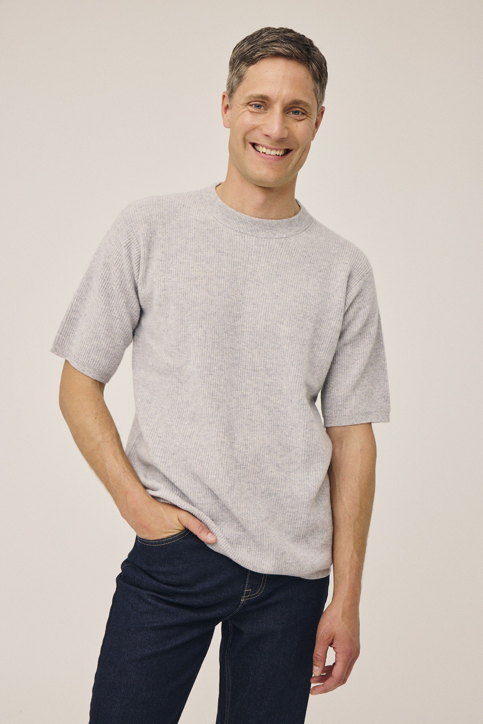 Mads 6 Rib strik t-shirt - 100% Cashmere