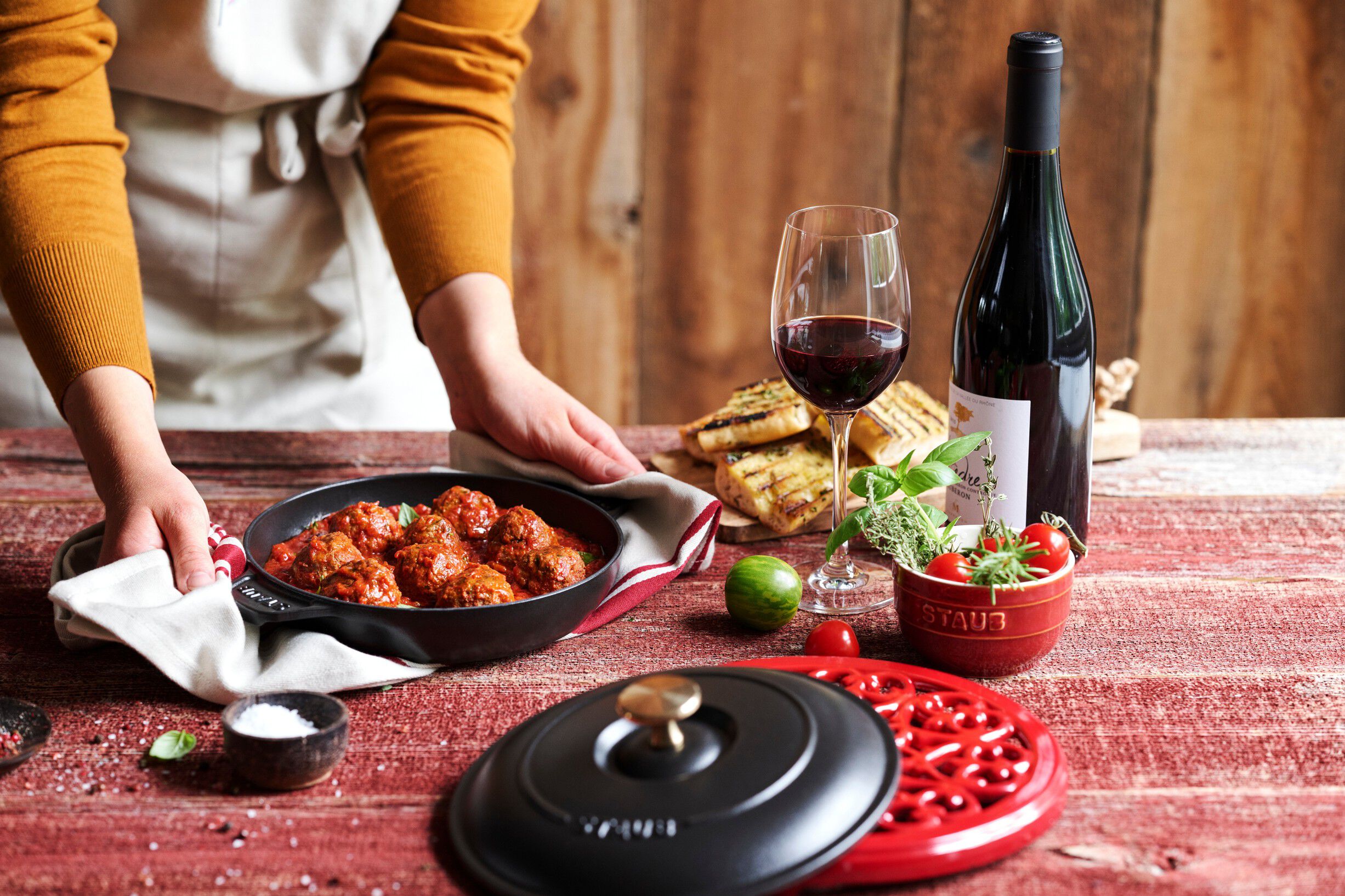 Specialities Ovnfad Med l&aring;g 20 cm, St&oslash;bejern