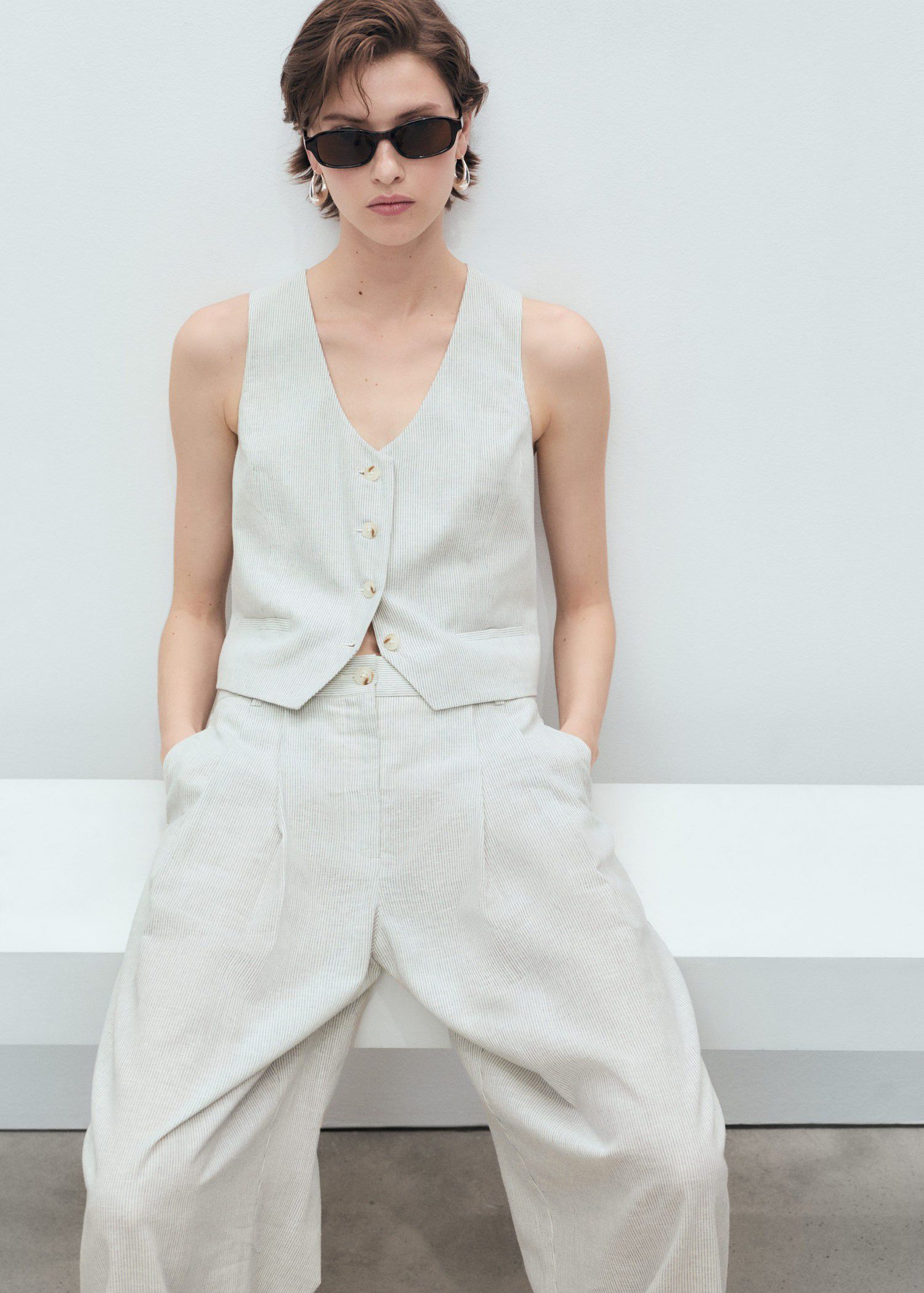 Straight-fit linen-blend suit trous