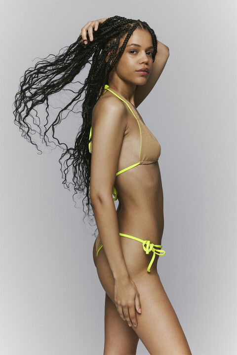 Denes specielle bikinitrusser