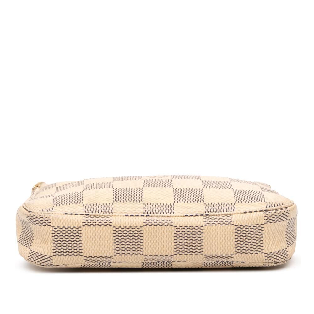 Louis Vuitton Pochette Accessoires