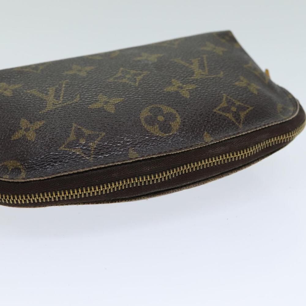 Louis Vuitton Pouch
