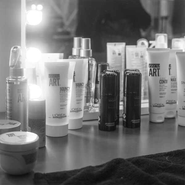 L'Oréal Professionnel Hair Touch Up Dark Blonde