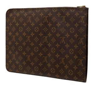 Louis Vuitton Poche Documents