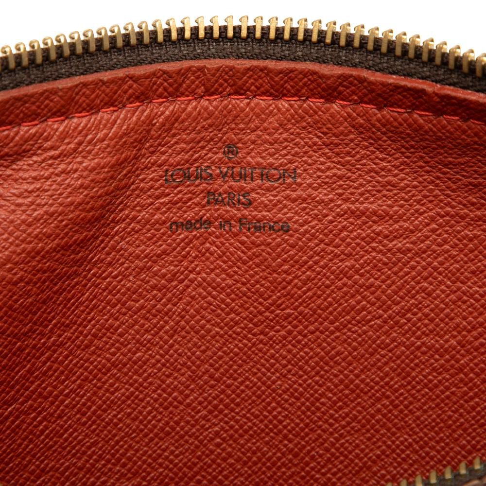 Louis Vuitton Papillon