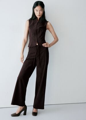 Tailored waistcoat with hook-and-ey
