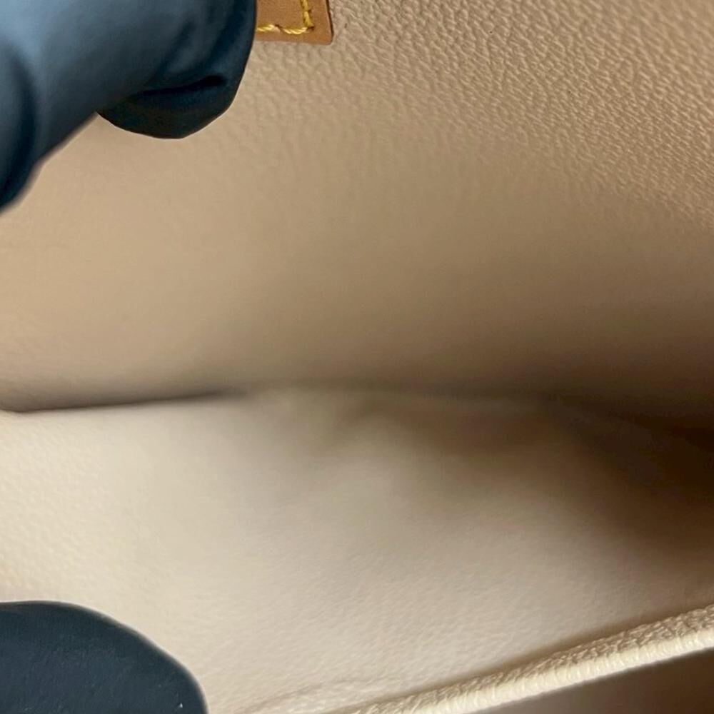 Louis Vuitton Sac Plat