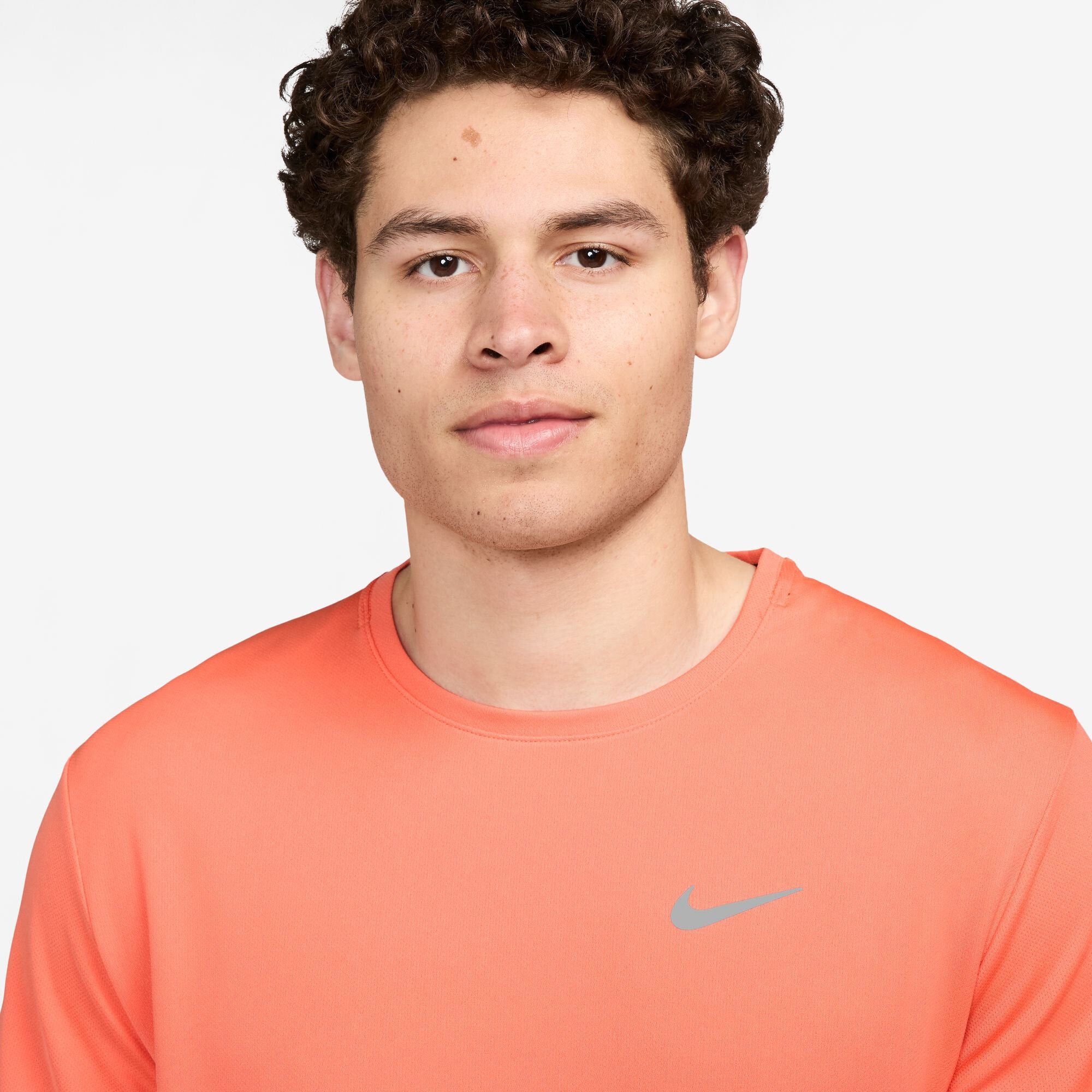 Dri-FIT UV Miler l&oslash;be T-shirt