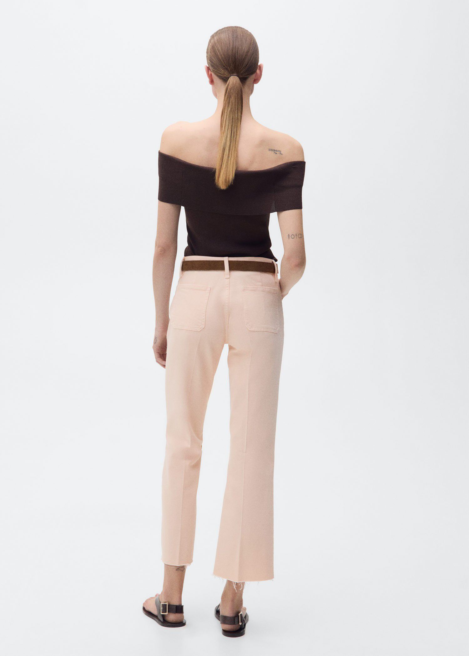 Flared cropped jeans with pockets