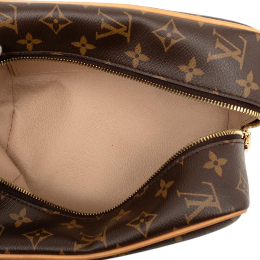 Louis Vuitton Clutch