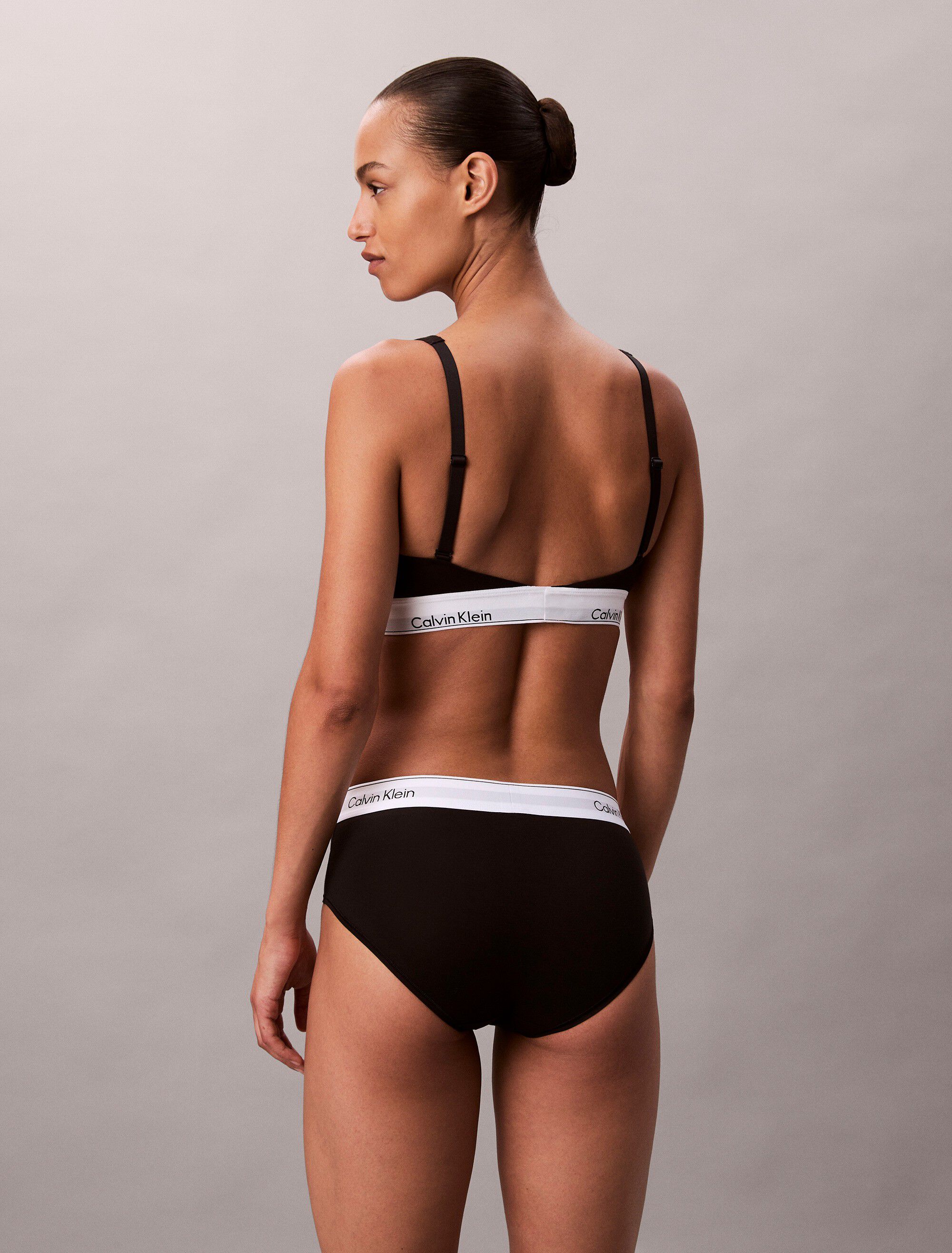 LIGHTLY LINED BRALETTE