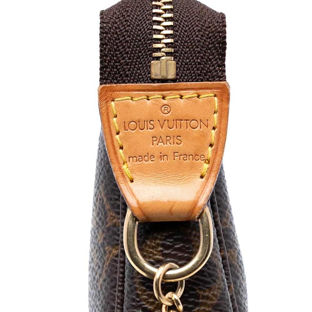 Louis Vuitton Pochette Accessoires