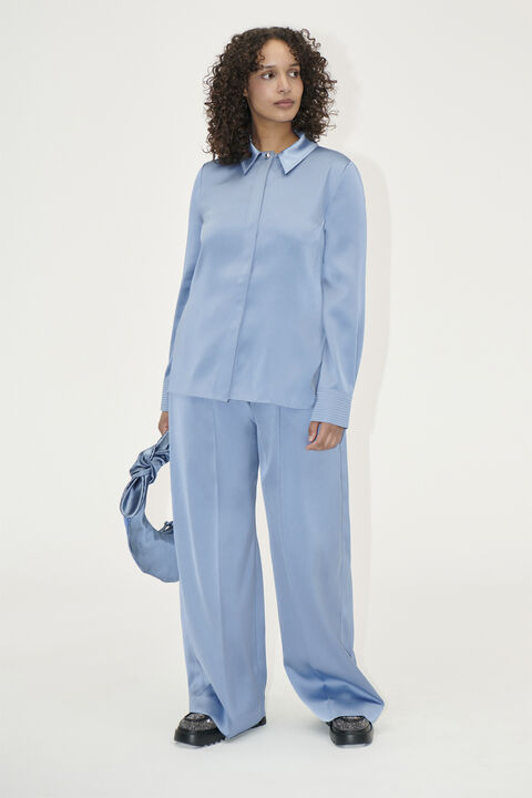 Collared Fitted Shirt, 2261 Satin