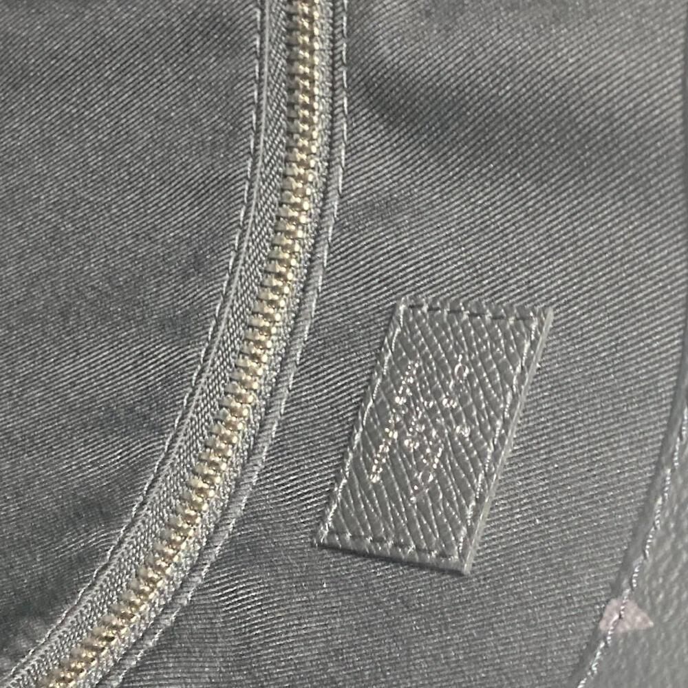 Louis Vuitton Tote