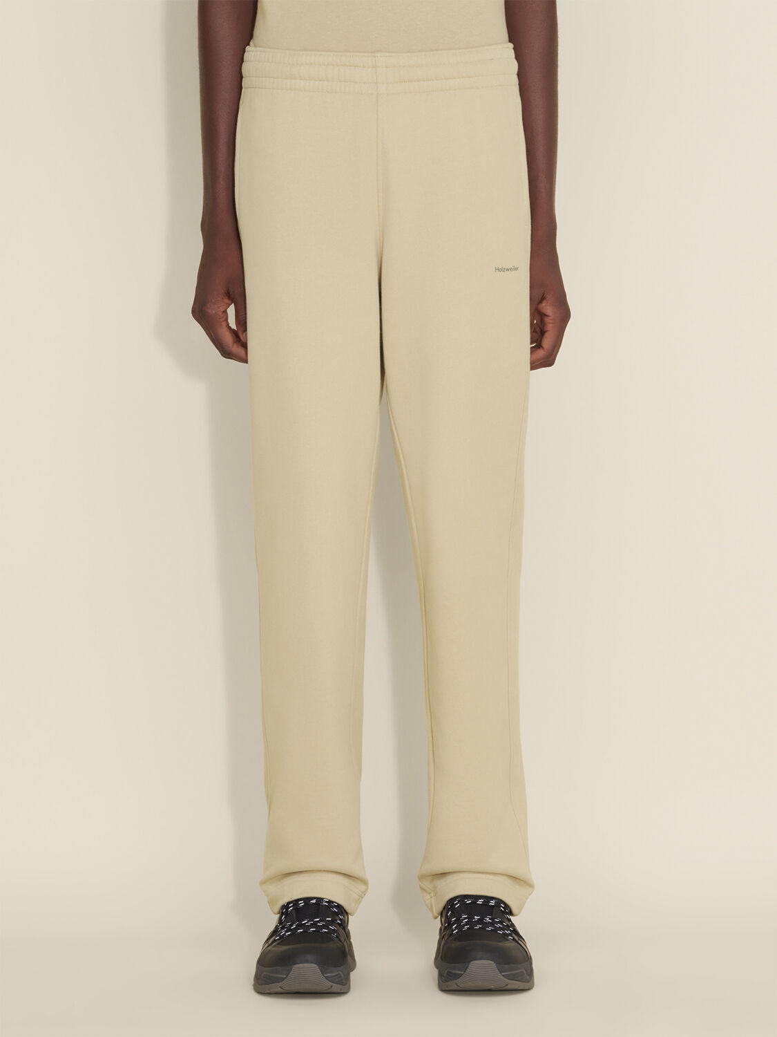 M. Relaxed sweatpants