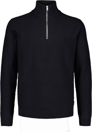Structure half zip