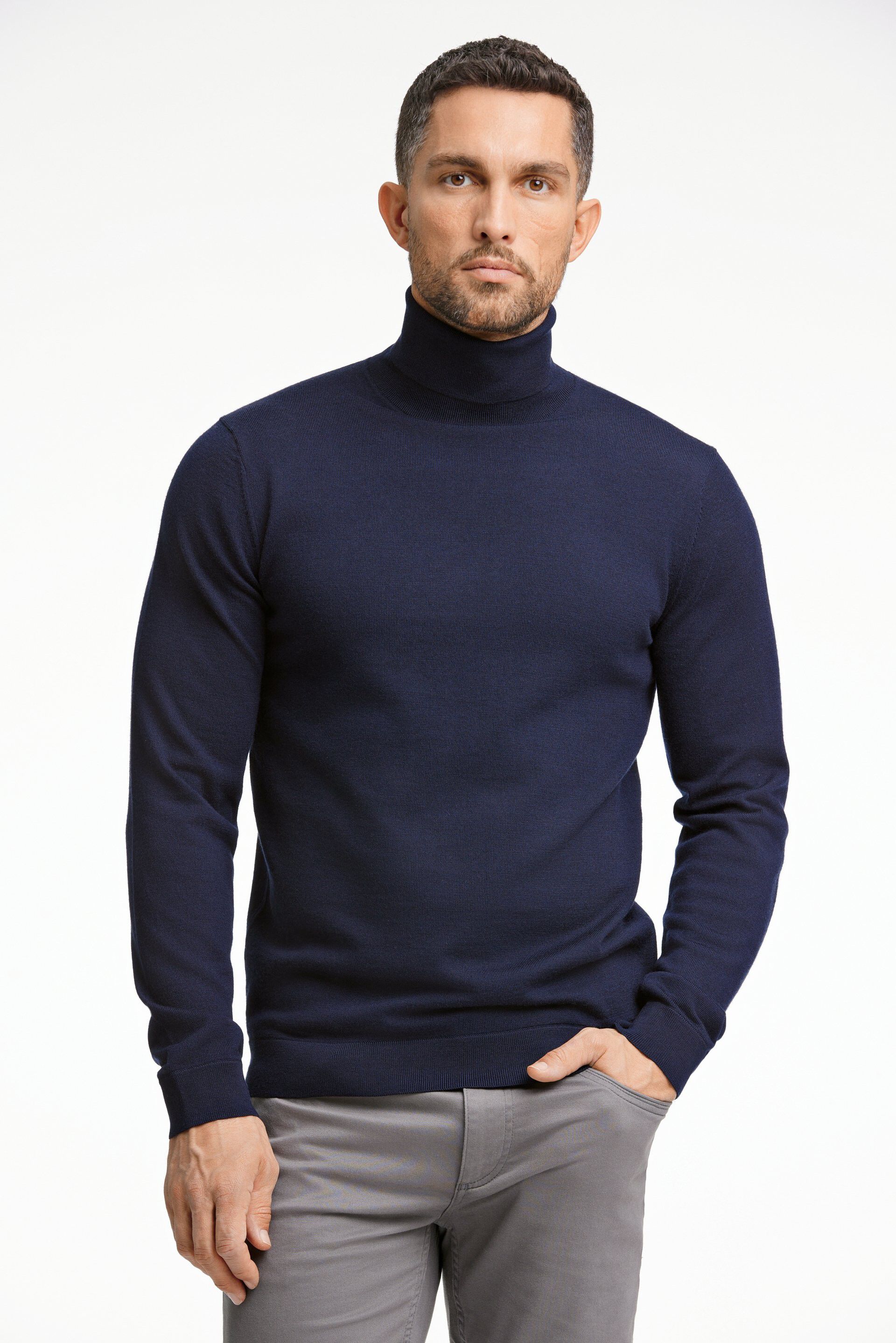 100% merino roll neck knit