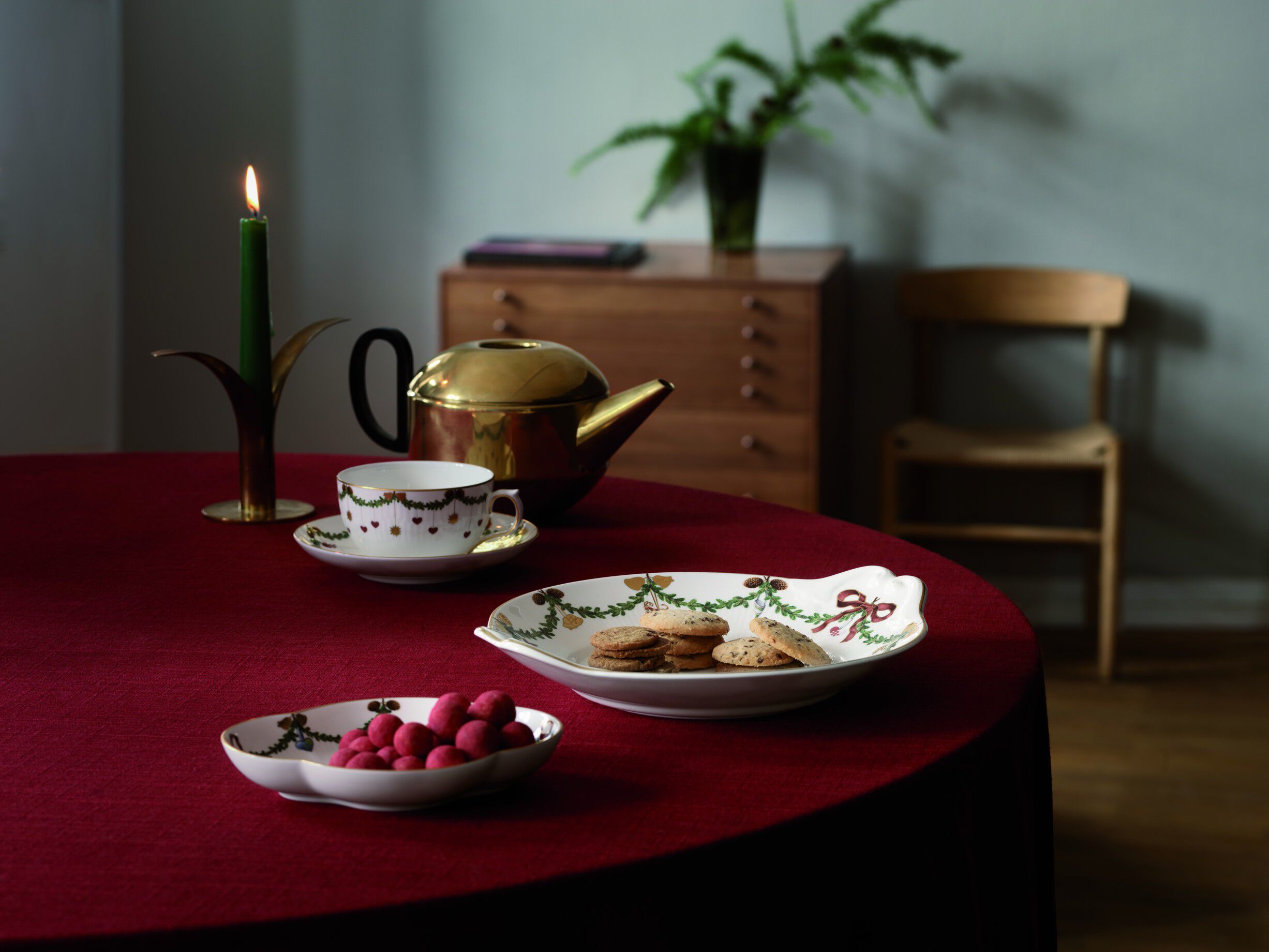 Stjerne Riflet fad 27 cm