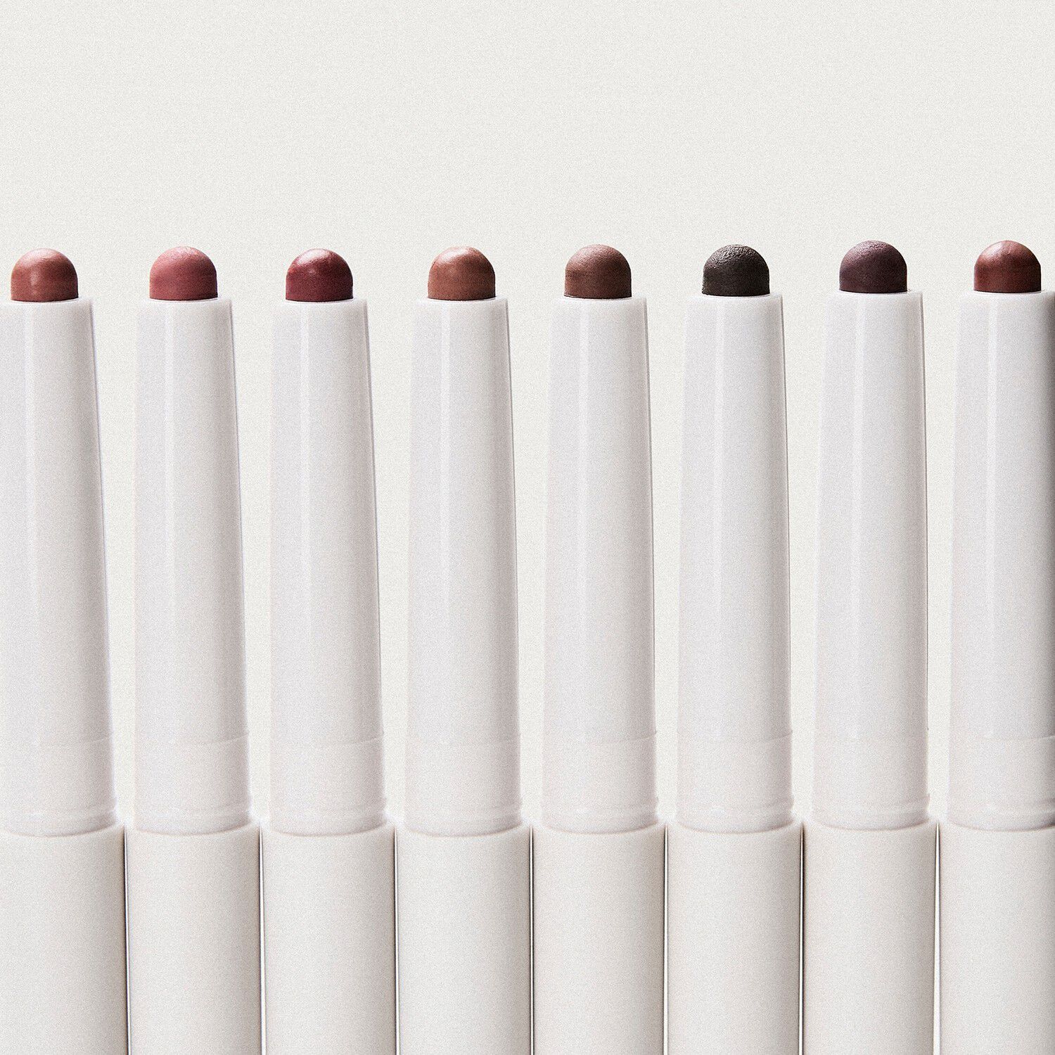 Blur Liner - Mat lipliner med sl&oslash;ret finish