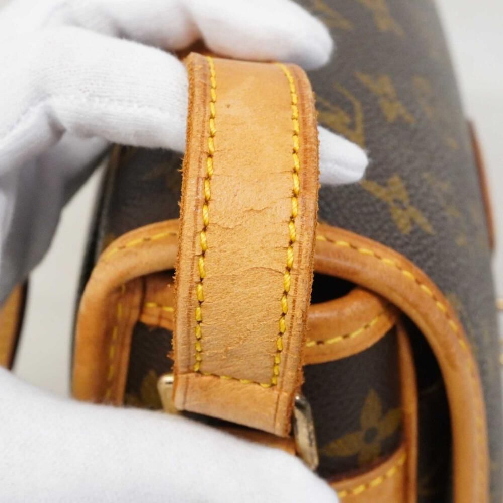 Louis Vuitton Sologne