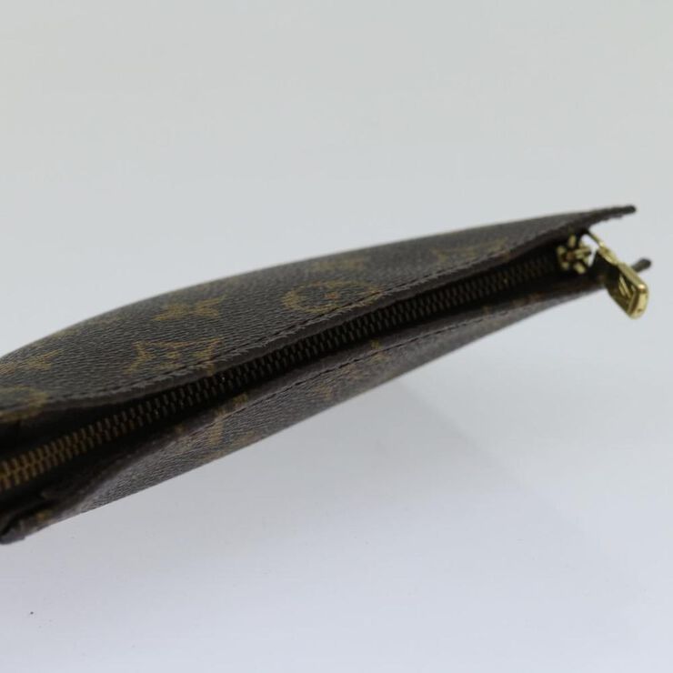 Louis Vuitton Pouch