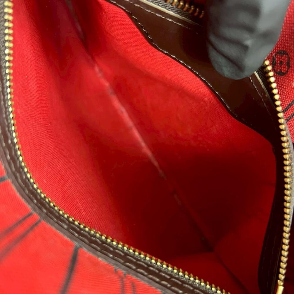 Louis Vuitton Neverfull