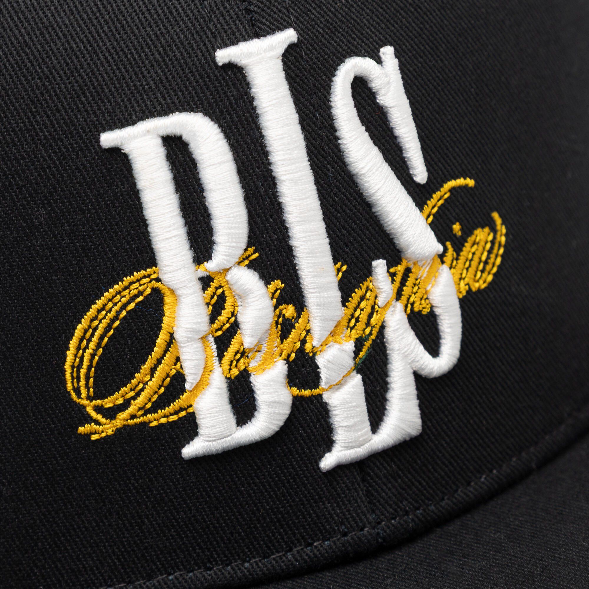 Mistral Snapback