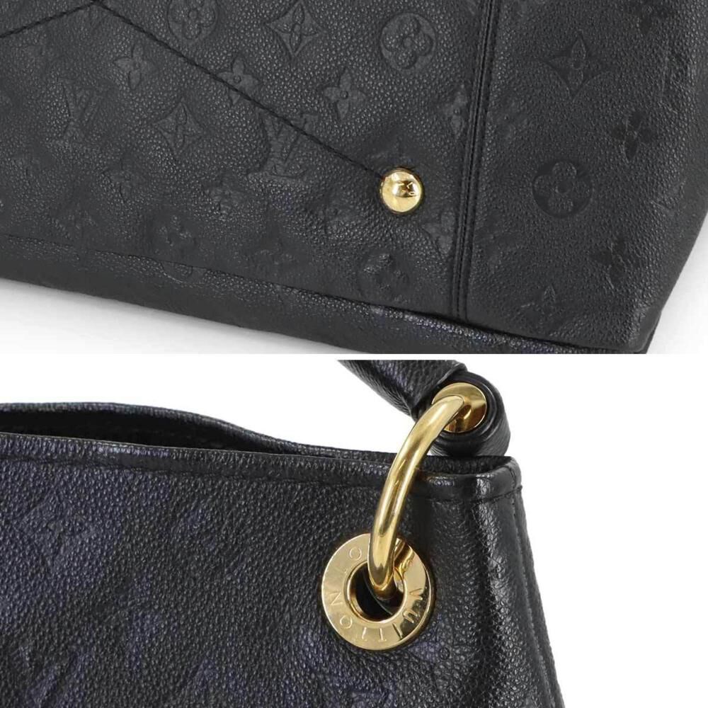 Louis Vuitton Artsy