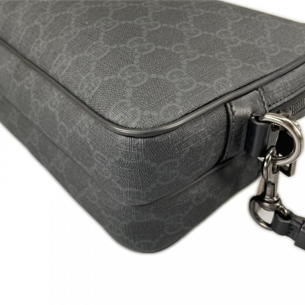 Gucci Clutch