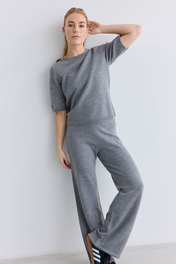 Wool Short Sleeve Keep Me