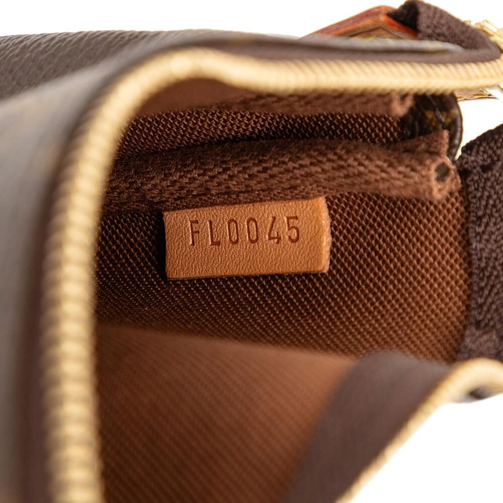 Louis Vuitton Pochette Accessoires