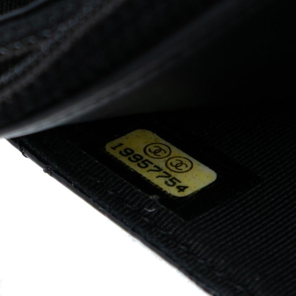 Chanel Wallet On Chain