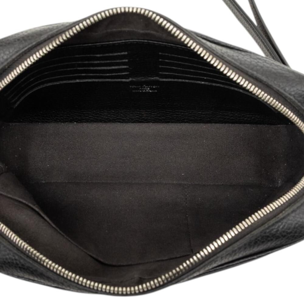 Louis Vuitton Clutch