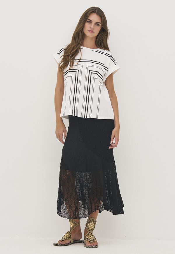 Daimi Tee