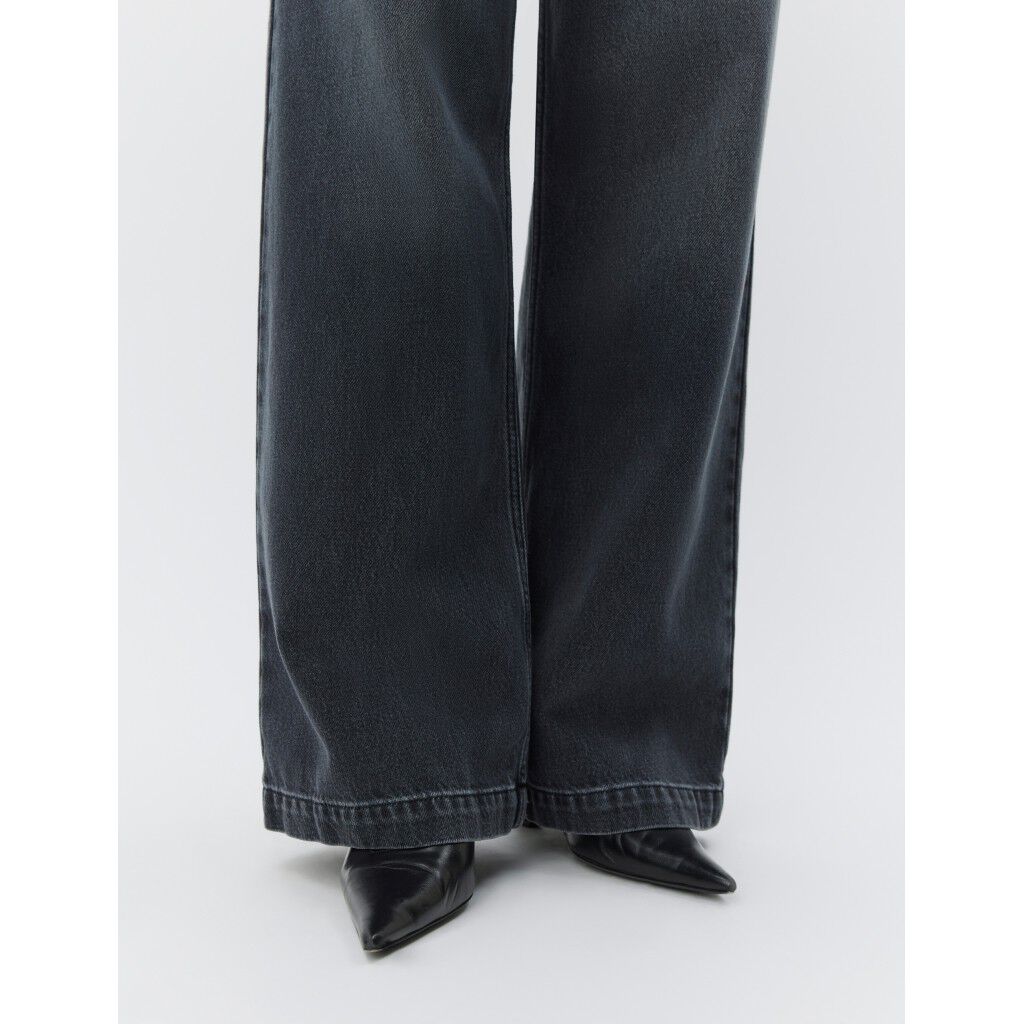 Elijah - Rigid Denim