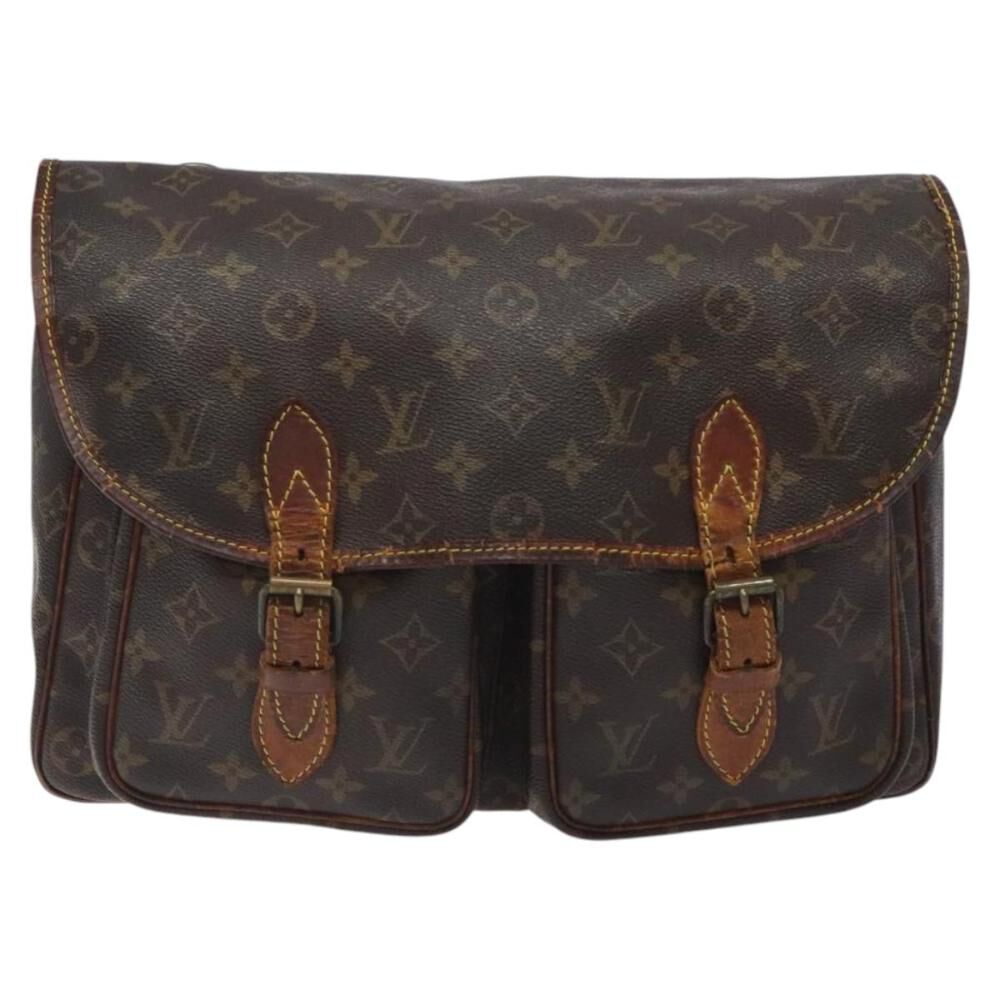 Louis Vuitton Shoulder Bags