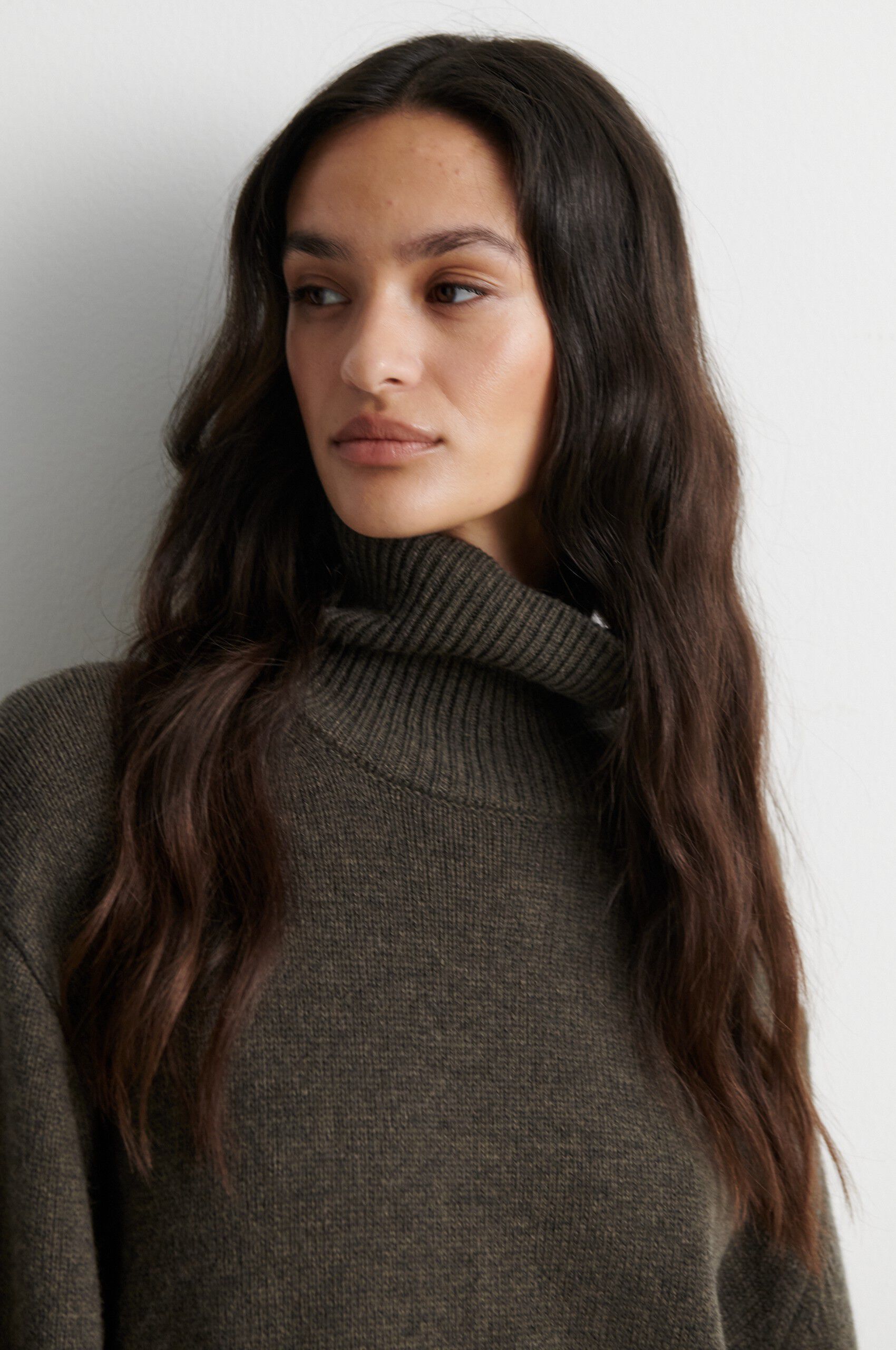 Alpha Knit T-Neck