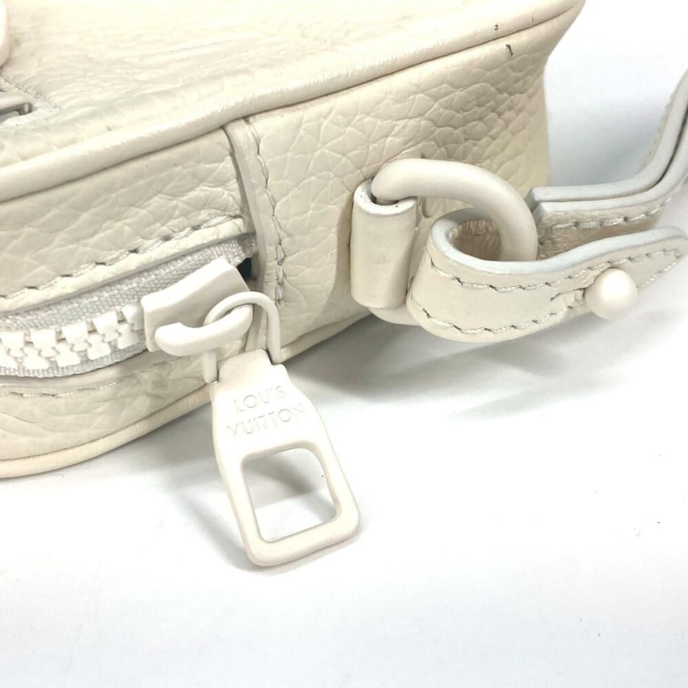 Louis Vuitton Clutch
