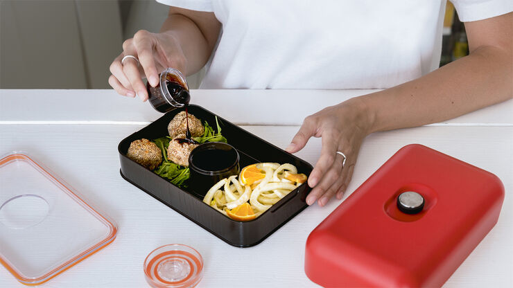 Lunchbox - Stone Finish - Hot Red