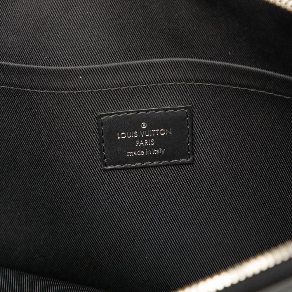 Louis Vuitton Clutch