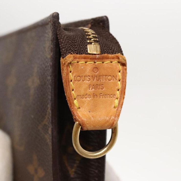 Louis Vuitton Pochette Accessoires