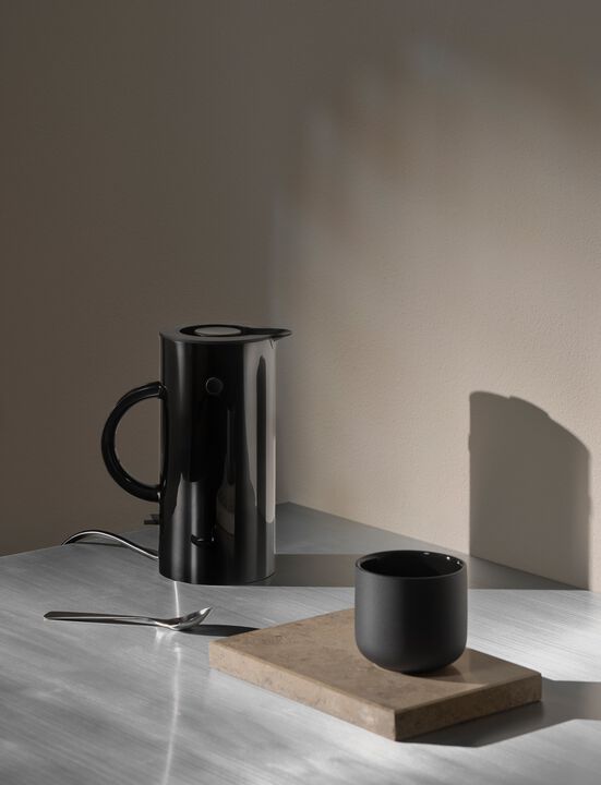 EM77 elkedel (EU) 0.5 l. black