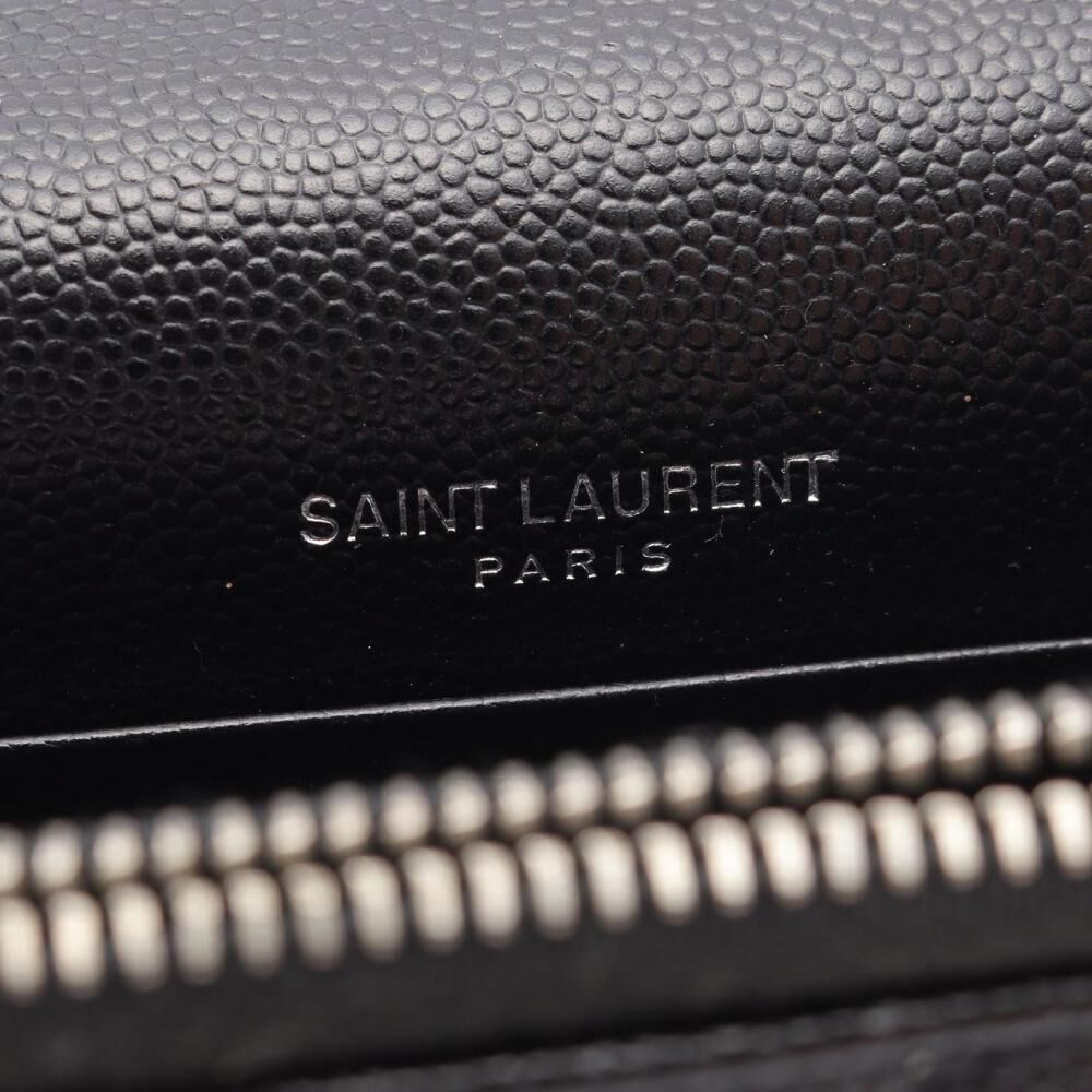 Yves Saint Laurent Shoulder Bag
