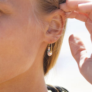 Love hoop Pearl earring