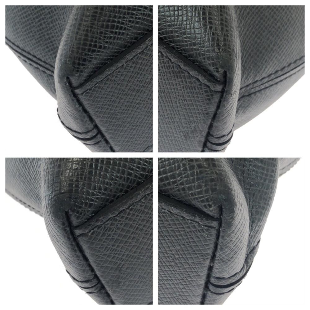 Louis Vuitton Anton