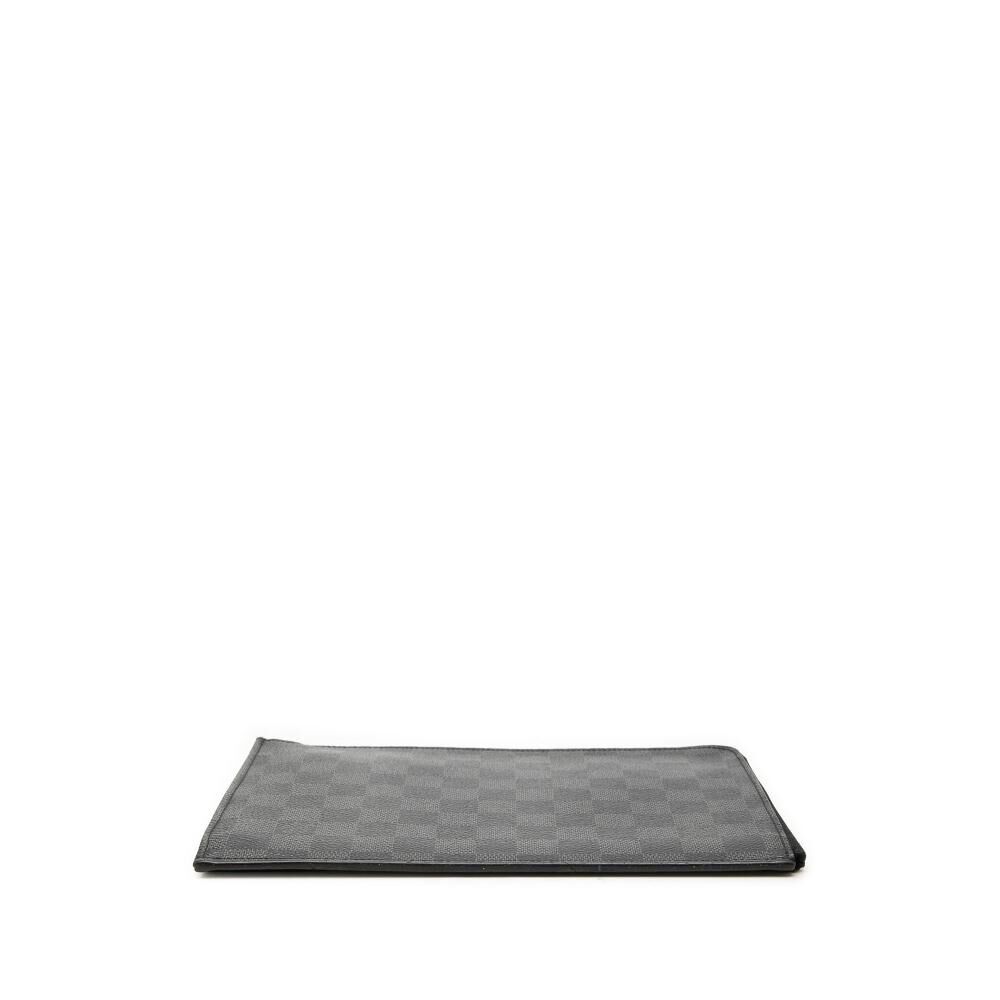 Louis Vuitton Clutch