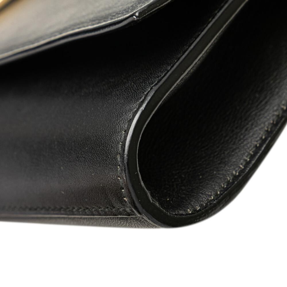 Yves Saint Laurent Clutch